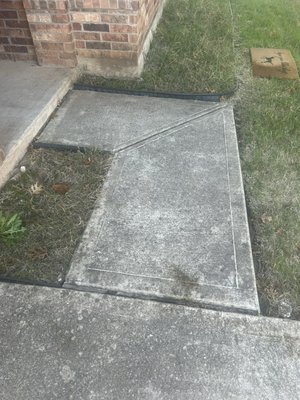 Driveways - Two driveway and sidewalk cleaning services Driveways - Two driveway and sidewalk cleaning services