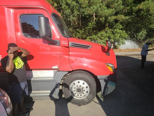 Commercial Tire Service - we have GREAT PRICES on new and used tires for commercial applications Commercial Tire Service - we have GREAT PRICES on new and used tires for commercial applications