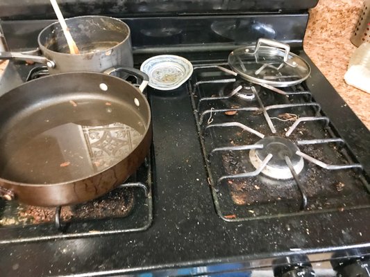 Basic Deep Kitchen Clean before and after. - This 1st time visit was to clean a house that was in bad shape. Our cleaning tech walked in and went to work scrubbing everything she could reach. Our goal is always to have the home owner walk in and feel good about their clean, healthy, living space. Basic Deep Kitchen Clean before and after. - This 1st time visit was to clean a house that was in bad shape. Our cleaning tech walked in and went to work scrubbing everything she could reach. Our goal is always to have the home owner walk in and feel good about their clean, healthy, living space.