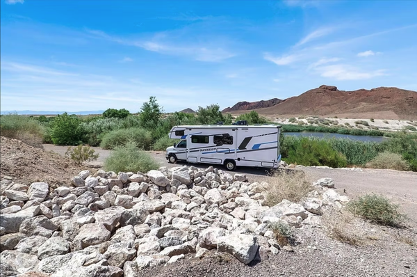 2025 Forest River Sunseeker - Sleeps up to 6 people comfortably
Easy to drive and park
Spacious with 2 slides-out
Automated auto-levelling system