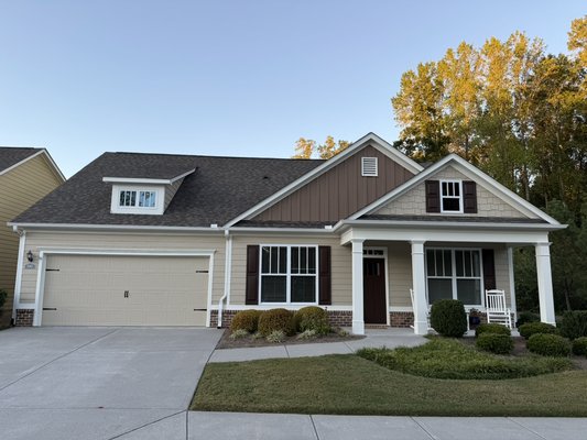 Exterior Painting - Revitalize your home with our expert interior painting services! Whether you're looking to refresh a single room or transform your entire space, our skilled team will bring your vision to life. We handle every detail, from protecting your furniture to applying high-quality paint for a flawless finish. With a wide range of colors and finishes to choose from, we’ll help you create the perfect atmosphere. Boost your home's beauty and value—contact us today for a free estimate and let’s get started on your next painting project! Exterior Painting - Revitalize your home with our expert interior painting services! Whether you're looking to refresh a single room or transform your entire space, our skilled team will bring your vision to life. We handle every detail, from protecting your furniture to applying high-quality paint for a flawless finish. With a wide range of colors and finishes to choose from, we’ll help you create the perfect atmosphere. Boost your home's beauty and value—contact us today for a free estimate and let’s get started on your next painting project!