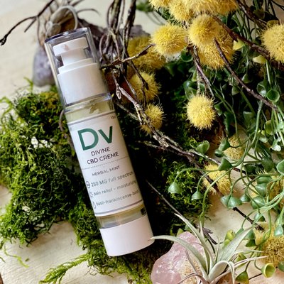 Divine CBD Creme - Alexander Pope once said, “To err is human; to forgive, divine.”
We think Mr Pope would agree that your muscles will forgive your erring ways once you use our CBD Divine Creme. It was designed for a client who wanted a hydrating creme that would help with overall pain and keep her skin healthy. Divine Creme is meant to be used as a maintenance for those who have overuse issues, general tension, and pain, and who are conscious of what they put on their skin. It can be used along with or as a replacement for body moisturizer and pain relief creams. It smells refreshing and clean, with oils of Basil, Cypress, Frankincense. The helichrysum, copaiba, and lavender help to create deeply healthy skin.
Not only that, but it is infused with healing Minerals derived from Rose Quartz, Apatite, Tigers Iron, Bloodstone, Hematite, and Copper. Divine CBD Creme - Alexander Pope once said, “To err is human; to forgive, divine.”
We think Mr Pope would agree that your muscles will forgive your erring ways once you use our CBD Divine Creme. It was designed for a client who wanted a hydrating creme that would help with overall pain and keep her skin healthy. Divine Creme is meant to be used as a maintenance for those who have overuse issues, general tension, and pain, and who are conscious of what they put on their skin. It can be used along with or as a replacement for body moisturizer and pain relief creams. It smells refreshing and clean, with oils of Basil, Cypress, Frankincense. The helichrysum, copaiba, and lavender help to create deeply healthy skin.
Not only that, but it is infused with healing Minerals derived from Rose Quartz, Apatite, Tigers Iron, Bloodstone, Hematite, and Copper.