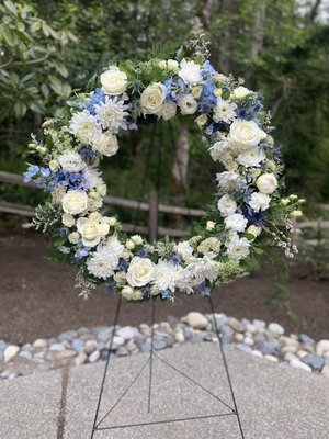 Sympathy arrangements - Samples of sympathy arrangements Sympathy arrangements - Samples of sympathy arrangements