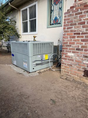 4Ton Heat Pump Package Unit - This was a Changeout of an American Standard 4Ton Heat Pump