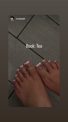 Acrylic toe nails  - Custom acrylic toenails Acrylic toe nails  - Custom acrylic toenails