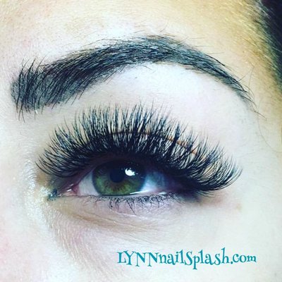 Natural to Mega volume lash extenstion - WHY NOT  !! Waking up with longer, fuller, thicker lashes and skipping the mascara – would it be nice?