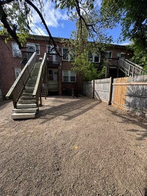Weeds clean-up - Weeds can be highly invasive, and our team carefully removes and controls them while protecting existing plants and landscape features. Weeds clean-up - Weeds can be highly invasive, and our team carefully removes and controls them while protecting existing plants and landscape features.