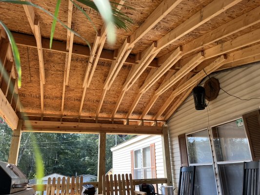 Porch rebuild 2023 - The porch was built by someone who wasn’t quite familiar with the building of a porch at all Porch rebuild 2023 - The porch was built by someone who wasn’t quite familiar with the building of a porch at all