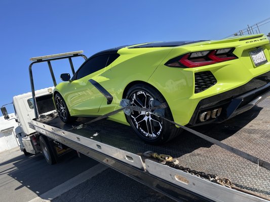 Luxury, Classic Car & Antique Vehicle Tow - We offer the best professional and experienced luxury, antique and classic car towing service Luxury, Classic Car & Antique Vehicle Tow - We offer the best professional and experienced luxury, antique and classic car towing service