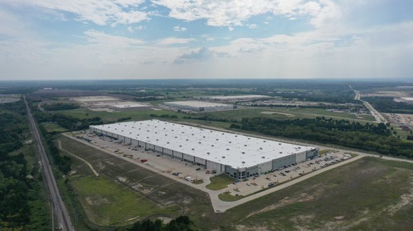 Amazon Fulfillment Center - The mission was for shooting nice photos and videos of the Amazon fulfillment hub in south Dallas. It was completed in 6 hours and a nice video prepared within a week. Amazon Fulfillment Center - The mission was for shooting nice photos and videos of the Amazon fulfillment hub in south Dallas. It was completed in 6 hours and a nice video prepared within a week.