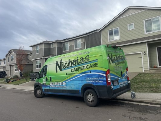 Re-stretch and Repairs - Re-stretch and Repair