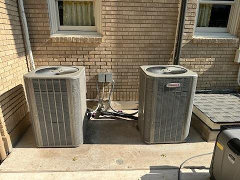 Install in Dallas - 2 full system install in Dallas. One furnace in the attic the other in the basement. Install in Dallas - 2 full system install in Dallas. One furnace in the attic the other in the basement.