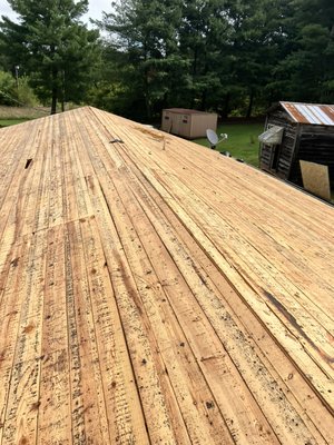Roofing - Replacing and repaired the roof Roofing - Replacing and repaired the roof