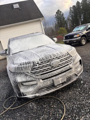 Changing the look of your car - We get to your house, wash and protect your car with the right products and techniques Changing the look of your car - We get to your house, wash and protect your car with the right products and techniques