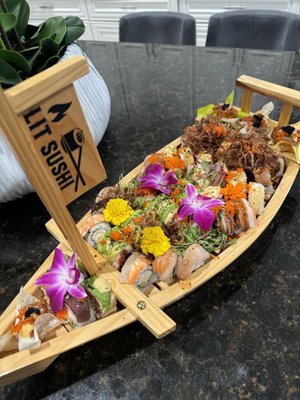 Catering - Lit Sushi & BBQ is located in the heart of North Hollywood, CA, offering a wide variety of delicious dishes to suit every taste. Our menu features classic Japanese food, all made with the freshest ingredients and prepared with care by our talented team of chefs. At our sushi restaurant, we believe that dining out should be an experience, which is why we have created a warm and inviting atmosphere for you to enjoy. Our friendly staff is here to make sure you have a memorable meal, whether you're joining us for a quick bite or having a meal with your family or friends.
At our Asian restaurant, we specialize in serving ramen, BBQ, sushi rolls, miso soup, and more. Our menu is considerate of many different palates, and you are sure to find something to enjoy on our menu. You'll be able to taste the passion our chefs have for cooking in every bite! We can't wait to serve you and show you why we have a reputation for serving the best food in town. We are also proud to offer reliable catering services that you can rely on. Visit Lit Sushi & BBQ today to try our delicious food! Catering - Lit Sushi & BBQ is located in the heart of North Hollywood, CA, offering a wide variety of delicious dishes to suit every taste. Our menu features classic Japanese food, all made with the freshest ingredients and prepared with care by our talented team of chefs. At our sushi restaurant, we believe that dining out should be an experience, which is why we have created a warm and inviting atmosphere for you to enjoy. Our friendly staff is here to make sure you have a memorable meal, whether you're joining us for a quick bite or having a meal with your family or friends.
At our Asian restaurant, we specialize in serving ramen, BBQ, sushi rolls, miso soup, and more. Our menu is considerate of many different palates, and you are sure to find something to enjoy on our menu. You'll be able to taste the passion our chefs have for cooking in every bite! We can't wait to serve you and show you why we have a reputation for serving the best food in town. We are also proud to offer reliable catering services that you can rely on. Visit Lit Sushi & BBQ today to try our delicious food!