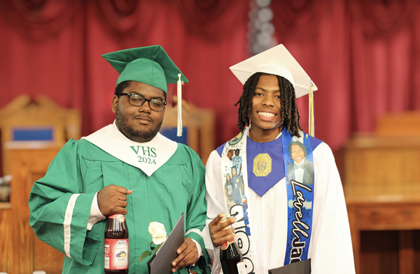 Graduation Sessions! - Graduation Sessions! Graduation Sessions! - Graduation Sessions!