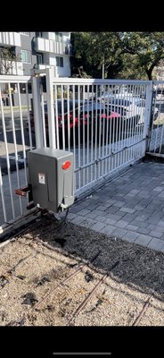 15% OFF any Gate repair or maintenance - Dear customers, we would like to share our February promotions.
15% OFF any Gate repairs or new installations