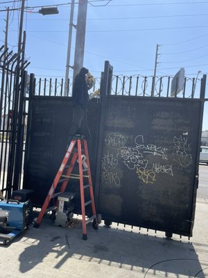 Gate repairs. No problems just solutions - We received a call for a gate repair we came to an agreement over the phone. I arrived the very next morning with my helper and got the job done. Gate repairs. No problems just solutions - We received a call for a gate repair we came to an agreement over the phone. I arrived the very next morning with my helper and got the job done.