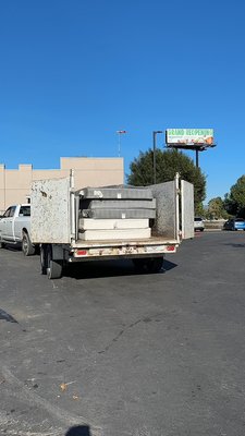 Mattress Pick Up - Junk Hunters provides mattress removal pick ups call/text (714) 390-9022 for a free quote. We service all Orange County and surrounding areas.