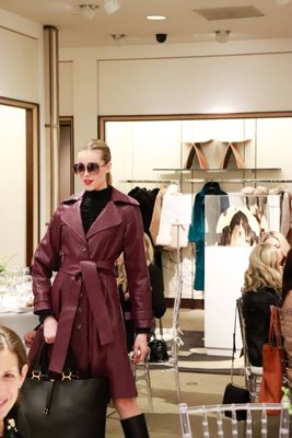 Neiman Marcus Fashion Show - Explore stunning photographs capturing a short fashion show and art installation at Neiman Marcus. Neiman Marcus Fashion Show - Explore stunning photographs capturing a short fashion show and art installation at Neiman Marcus.