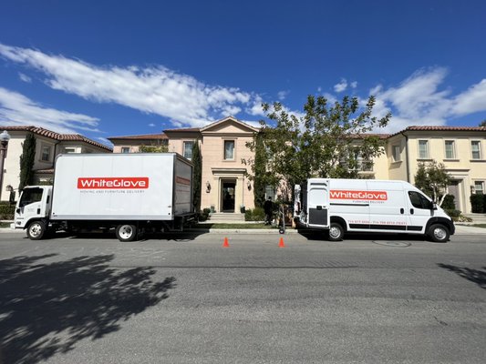 4 men crew moved a 2 story house with 3 bedrooms in 8 hours - Customer has used our service twice and at the end of the job the they were very satisfied again! 4 men crew moved a 2 story house with 3 bedrooms in 8 hours - Customer has used our service twice and at the end of the job the they were very satisfied again!