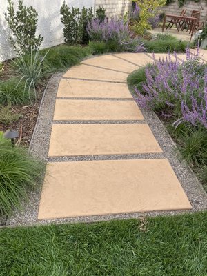 For all of your concrete needs call now. - Here at Jaime’s custom concrete we prioritize or custom detail and construct drive ways, walkway’s, and slabs to last a life time.
