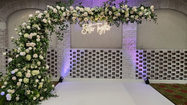 Wedding Design - Celebrating Your Moments Now is a wedding and event floral and decor design company based in Fairfax, VA. This team of talented and creative event professionals strives to provide their clients with everything they could need to bring their dream wedding celebrations to life. Their goal is to alleviate the stress of event planning, allowing couples to enjoy the process as well as their long-awaited wedding day.

The team at Celebrating Your Moments Now offers an all-inclusive experience to soon-to-be newlyweds and other cherished clients. Since 2017, they have served countless couples, elevating their celebrations in a unique and personal way. From your bouquet and color scheme to the execution of the event on the day, this team will work diligently to honor your love story throughout every element of their service.

Celebrating Your Moments Now offers a number of services, including floral, decorations, and full event design. The team's floral services will provide you with stunning table centerpieces and arch decor to enhance your chosen venue. Additional offerings available include Limo Tesla Model X, chair rental, and decoration services, ensuring that every detail is carefully considered.

PS: Attention to wedding professionals,
Time never comes back so please do not waste your time checking on the pricing! Because CYMNOW customizes the design based on the client's budget. Send us a message and let's grab a coffee so we can grow our business together to benefit our clients as well as bring our service to the next level. Cheers!