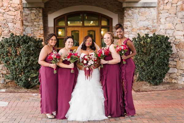 Bridal - Locally owned business, where we specialize in providing top-notch mobile makeup services. Our commitment to beauty and skincare is evident in our natural skincare products. Don't wait – book your appointment today and let us enhance your natural beauty!