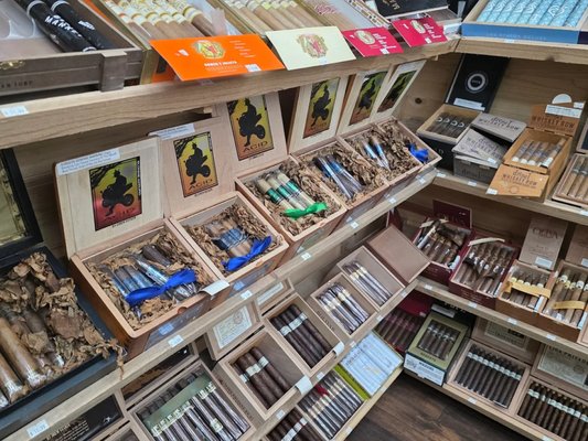 Wide Selection of Cigars - Free Estimates Wide Selection of Cigars - Free Estimates