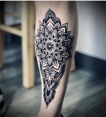 Geometric Designs - Geometric Designs