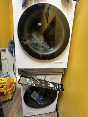 LG washer inlet valve replacement - Replace faulty water inlet valve on LG washer to restore proper water flow. Includes disconnecting power and water, removing old valve, installing new OEM part, and testing for leaks and function.









Ask ChatGPT
