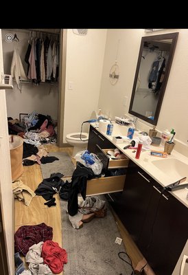 Messy home? No Problem - Call us for a free estimate! Messy home? No Problem - Call us for a free estimate!