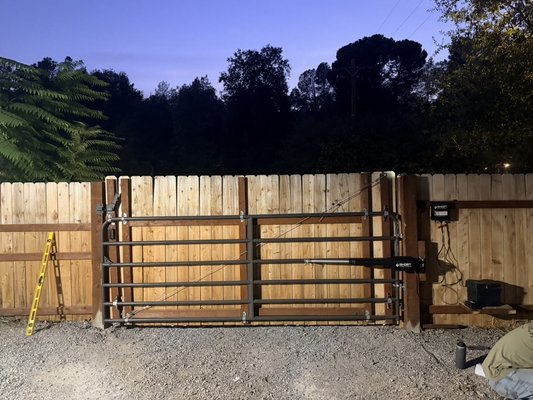 New Automatic Operator Installed on Access Gate - New Automatic Operator Installed on Access Gate
