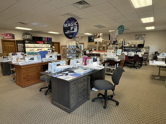 Come visit us! - Large variety of sewing machines to suit your needs. Come visit us! - Large variety of sewing machines to suit your needs.
