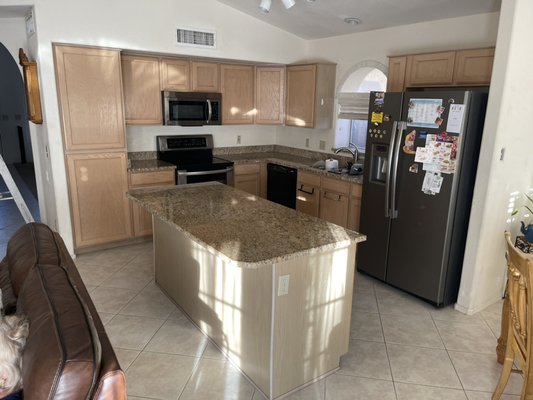 My customer wanted to brighten up the kitchen ! - We never fail to meet the expectations of our customers My customer wanted to brighten up the kitchen ! - We never fail to meet the expectations of our customers
