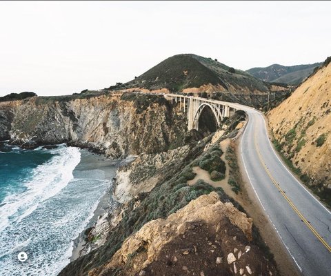 17 MILE MONTEREY TOUR - Let Superior Limousine take you and your group on an amazing adventure to Monterey. We will take you on the 17-mile tour along the coast and stop by the awesome aquarium.