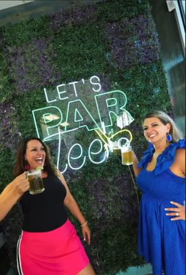NB Par-Tee Haus Bar - Drinks available to enjoy during your session NB Par-Tee Haus Bar - Drinks available to enjoy during your session