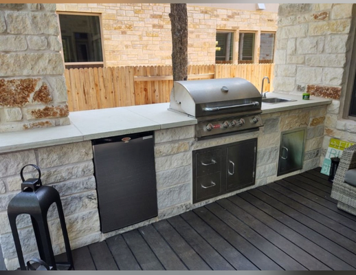 Kitchen Install - Outdoor Kitchen Installation/ Composite Deck Kitchen Install - Outdoor Kitchen Installation/ Composite Deck
