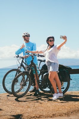 Kimo's Self-Guided E-Bike, Hike & Snorkel Excursions - CALL TO BOOK: 808-661-1345
Our Kailua-Kona location has just about everything you need for your Hawaii vacation. If you are looking for snorkel or beach rental gear, we have it all from boogie boards to full professional Kailua-Kona snorkel rentals. If you are planning to attend a luau, take a helicopter tour, do a snorkel cruise or pretty much any other Hawaii activity imaginable, our agents can book it for you right on the spot.
Need an extra pair of swim trunks, some sunscreen, hula dolls, or extra towels? We sell all those things and more! If we don’t have it, one of our helpful agents will be glad to point you in the right direction. Don’t forget to get your free driving and snorkel maps and pick up brochures for any Big Island activities you may want to experience. Make sure to grab your discount Kailua-Kona snorkel rentals for your next ocean adventure, too! Kimo's Self-Guided E-Bike, Hike & Snorkel Excursions - CALL TO BOOK: 808-661-1345
Our Kailua-Kona location has just about everything you need for your Hawaii vacation. If you are looking for snorkel or beach rental gear, we have it all from boogie boards to full professional Kailua-Kona snorkel rentals. If you are planning to attend a luau, take a helicopter tour, do a snorkel cruise or pretty much any other Hawaii activity imaginable, our agents can book it for you right on the spot.
Need an extra pair of swim trunks, some sunscreen, hula dolls, or extra towels? We sell all those things and more! If we don’t have it, one of our helpful agents will be glad to point you in the right direction. Don’t forget to get your free driving and snorkel maps and pick up brochures for any Big Island activities you may want to experience. Make sure to grab your discount Kailua-Kona snorkel rentals for your next ocean adventure, too!