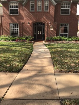 Beautiful house in Sugar land  - This is a beautiful house in Sugarland that needed some pressure washing cleaning on driveway sidewalk and walkway before they sold their house I was happy to help and it came out great  Beautiful house in Sugar land  - This is a beautiful house in Sugarland that needed some pressure washing cleaning on driveway sidewalk and walkway before they sold their house I was happy to help and it came out great 