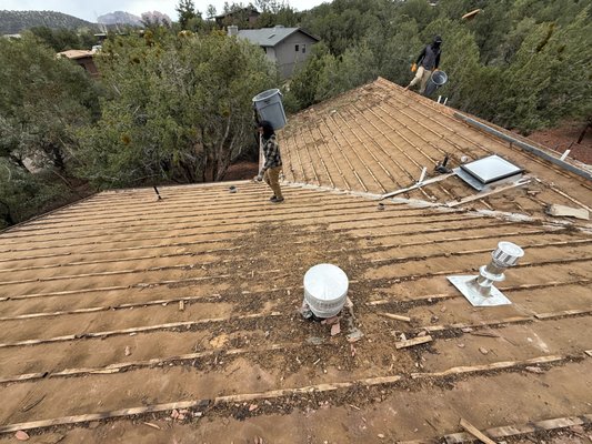 Shingle Re-Roof - This roof had a 40 year old concrete tile roof system. We removed and replaced this roof with a quality 30 Yr Architectural Shingle. Shingle Re-Roof - This roof had a 40 year old concrete tile roof system. We removed and replaced this roof with a quality 30 Yr Architectural Shingle.