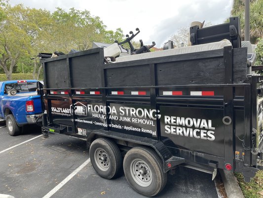 Junk Removal - Our portfolio highlights the dedication and hard work that Florida Strong Hauling brings to every job. From junk and furniture removal to large-scale cleanouts, demolition, and yard debris clearing, we handle it all with professionalism and a smile. Each photo captures our team in action, tackling everything from heavy lifting to detailed cleanups, and always leaving spaces better than we found them. No matter the job, we’re committed to providing efficient, reliable, and top-quality service for all your hauling needs in South Florida. Junk Removal - Our portfolio highlights the dedication and hard work that Florida Strong Hauling brings to every job. From junk and furniture removal to large-scale cleanouts, demolition, and yard debris clearing, we handle it all with professionalism and a smile. Each photo captures our team in action, tackling everything from heavy lifting to detailed cleanups, and always leaving spaces better than we found them. No matter the job, we’re committed to providing efficient, reliable, and top-quality service for all your hauling needs in South Florida.