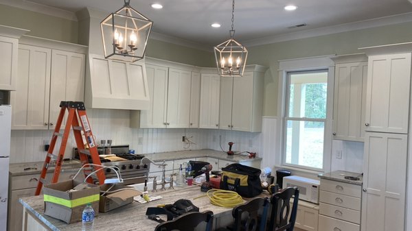 LED Under Cabinet Lights Install - All we can say is that it made the difference between daylight and dark. You said, Duh. 😂 LED Under Cabinet Lights Install - All we can say is that it made the difference between daylight and dark. You said, Duh. 😂