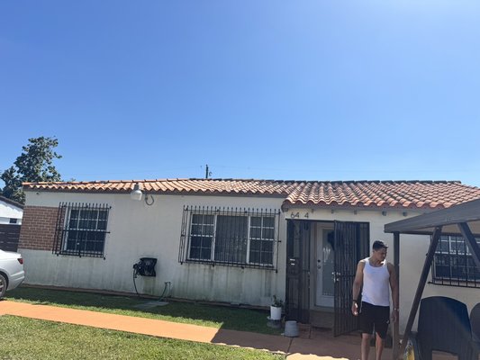 Home renovation south Miami - We worked with the clients with a limited budget and tried to revamp the most important aspect of the home for them.