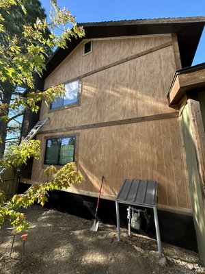 Siding remodel - Windows replacement , new T111 siding and metal siding installation