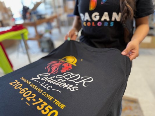 Over 25 YEARS EXPERIENCE! - We love what we do.. And our flexibility in your needs proves it! Whether it be 6 items or 3,000 use us, you'll be glad you did! Over 25 YEARS EXPERIENCE! - We love what we do.. And our flexibility in your needs proves it! Whether it be 6 items or 3,000 use us, you'll be glad you did!