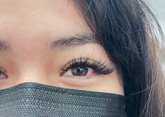 Custom Lash Extension Styles - Customized lash extensions designed to enhance each client’s unique eye shape, from soft and natural to full and dramatic styles.