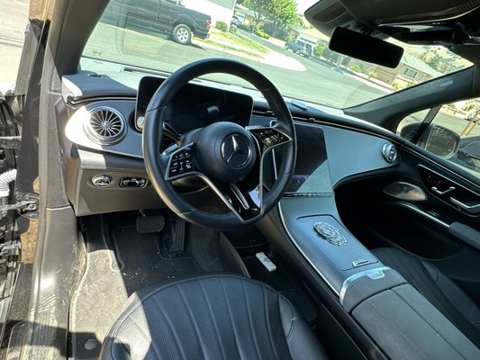 Matte carbon fiber inside car - Material already installed on the dashboard of a Mercedes Benz