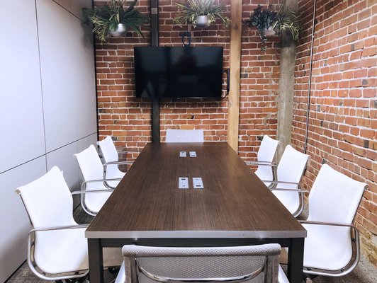 Webster Meeting Room - ° Accommodates 8 people
° Mid-century modern meets high-end industrial
° Secluded and private A Professional Venue to Meet & Collaborate
Our meeting rooms are perfect for collaboration, a professional setting to meet a client, or to gather off-site for workshops and team-building sessions. Book by the hour or the day on weekdays, evenings and weekends (email hello@temescalworks.com to reserve evenings and weekends). Help yourself to coffee and tea in our shared kitchen….and if your team needs a break — we’re just steps away from many great local restaurants! Webster Meeting Room - ° Accommodates 8 people
° Mid-century modern meets high-end industrial
° Secluded and private A Professional Venue to Meet & Collaborate
Our meeting rooms are perfect for collaboration, a professional setting to meet a client, or to gather off-site for workshops and team-building sessions. Book by the hour or the day on weekdays, evenings and weekends (email hello@temescalworks.com to reserve evenings and weekends). Help yourself to coffee and tea in our shared kitchen….and if your team needs a break — we’re just steps away from many great local restaurants!