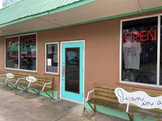 Juan in a Million Install - We supplied doors, frames, and hardware to meet the needs of this local hotspot. Juan in a Million Install - We supplied doors, frames, and hardware to meet the needs of this local hotspot.